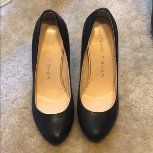 Marc Fischer round toe pump